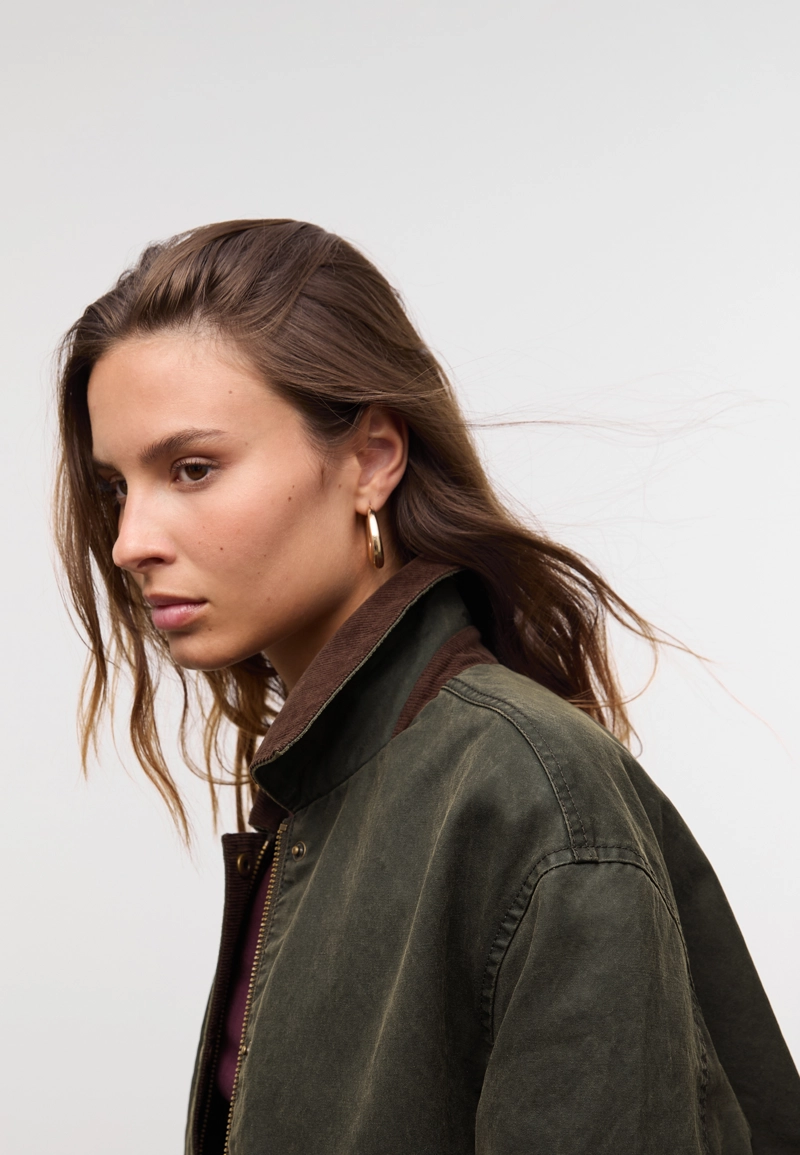 Короткая комбинированная парка с вощеным покрытием