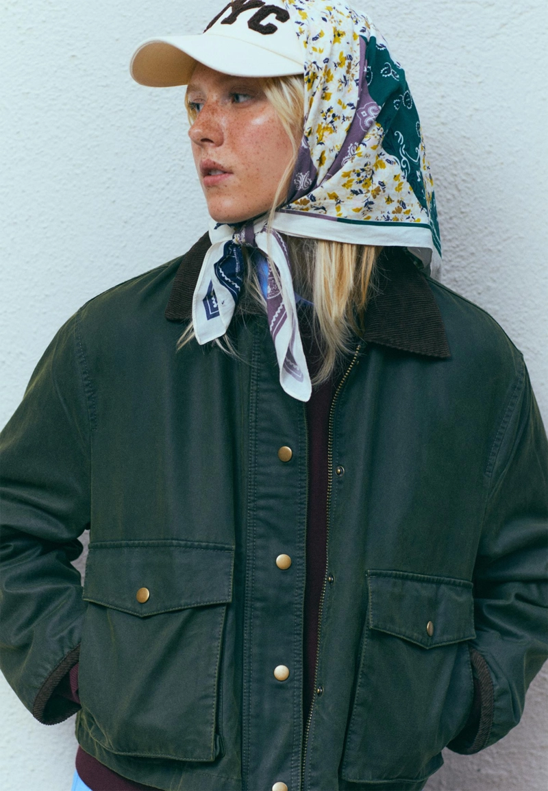 Короткая комбинированная парка с вощеным покрытием