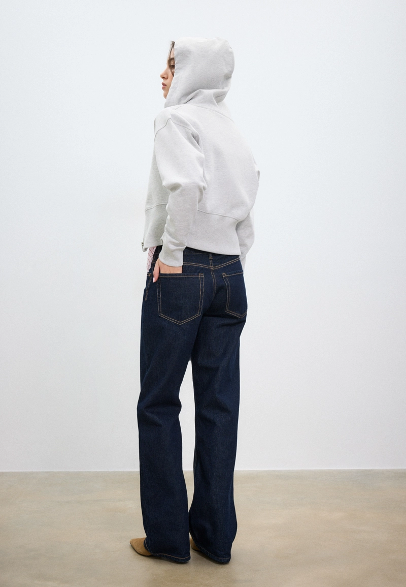 Толстовка на молнии с капюшоном