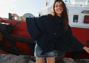 Мягкая куртка-накидка- Заказать в России