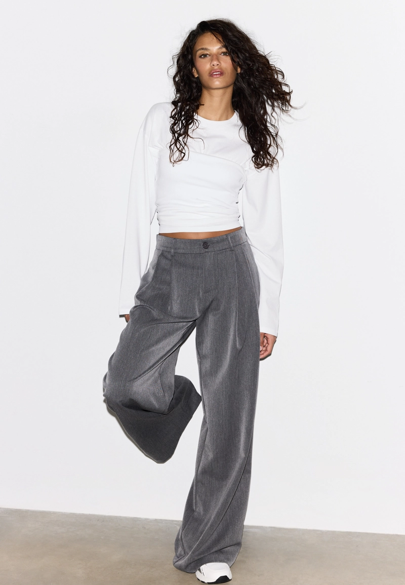 Лонгслив с драпировкой