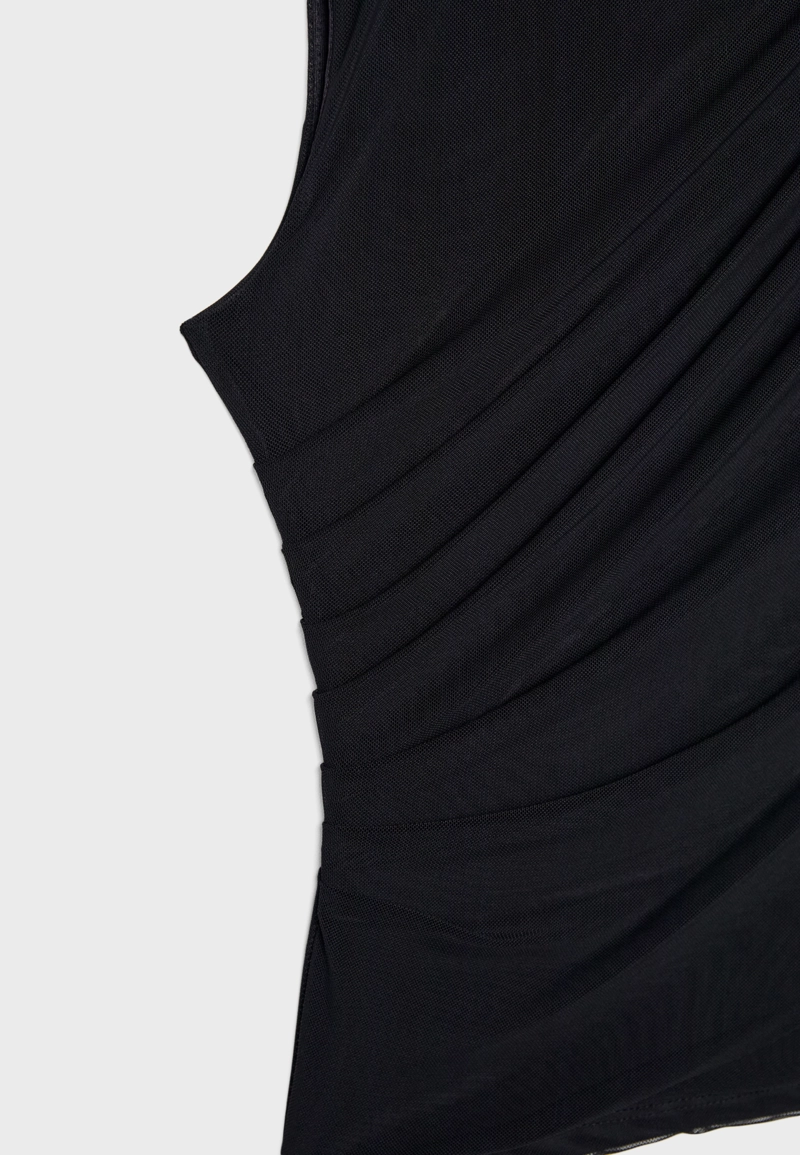 Футболка из присборенной полупрозрачной ткани