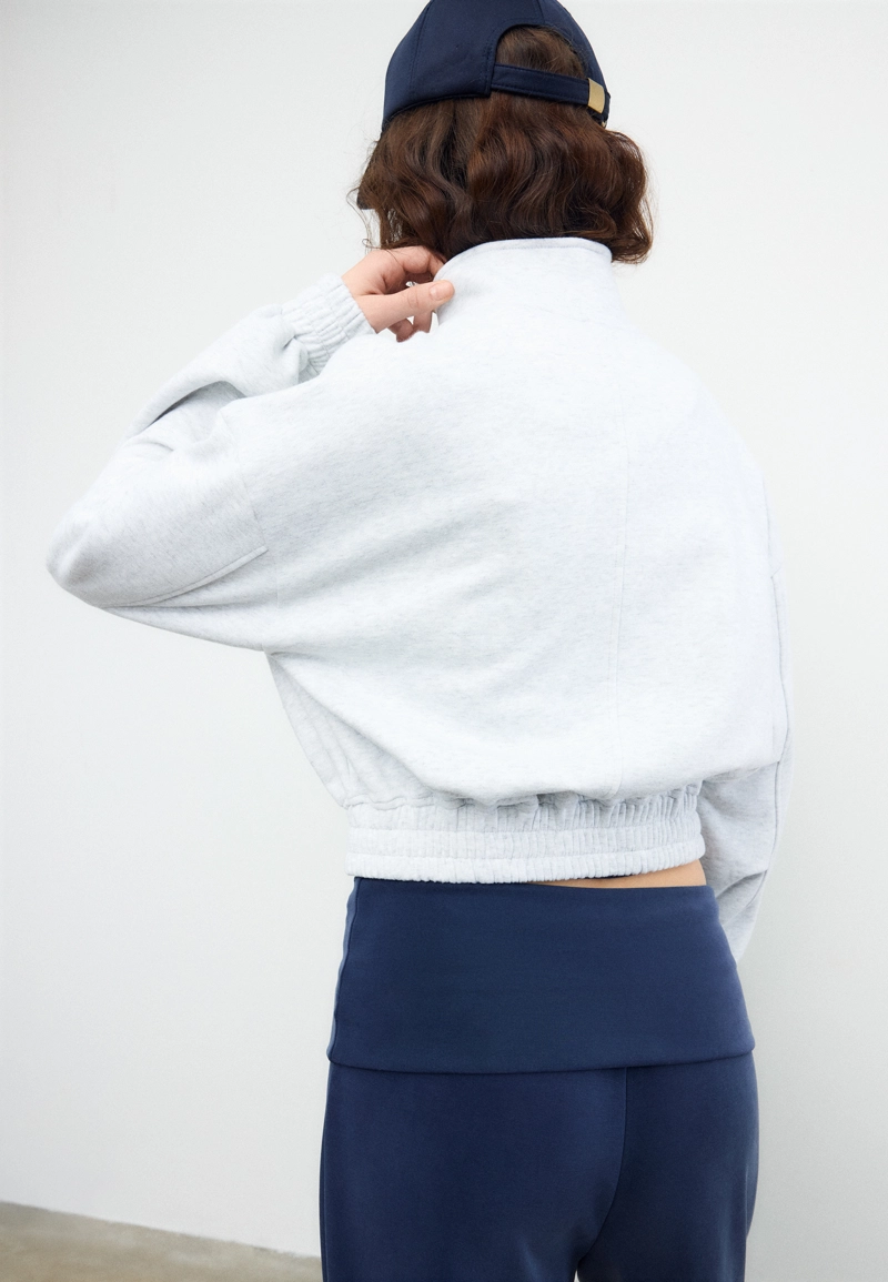 Флисовая куртка с высоким воротником