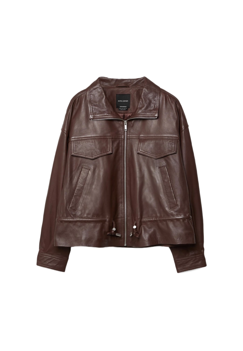 Кожаная куртка с карманами и регулируемой талией