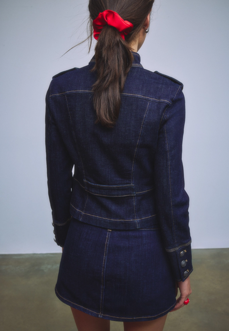 Джинсовый пиджак