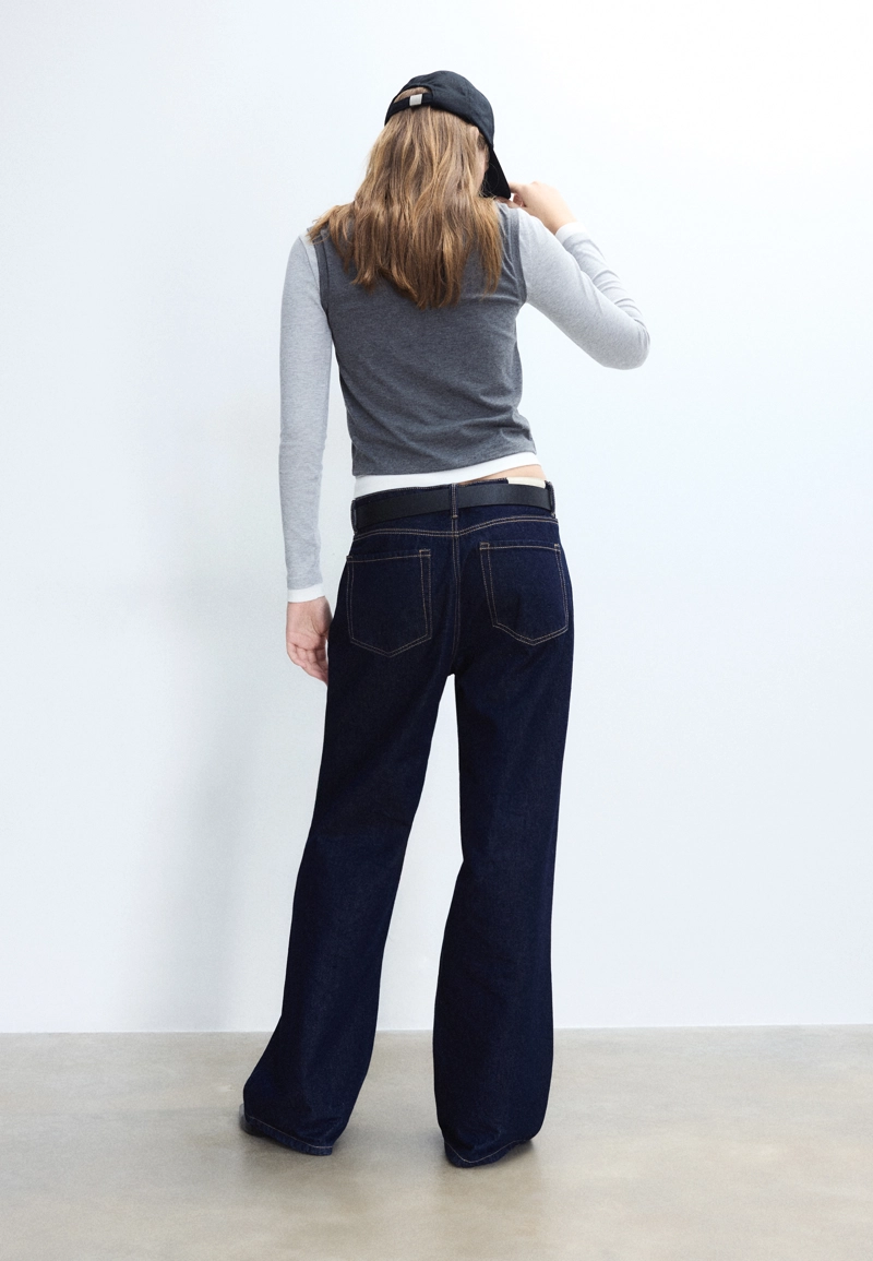 Лонгслив с эффектом многослойности