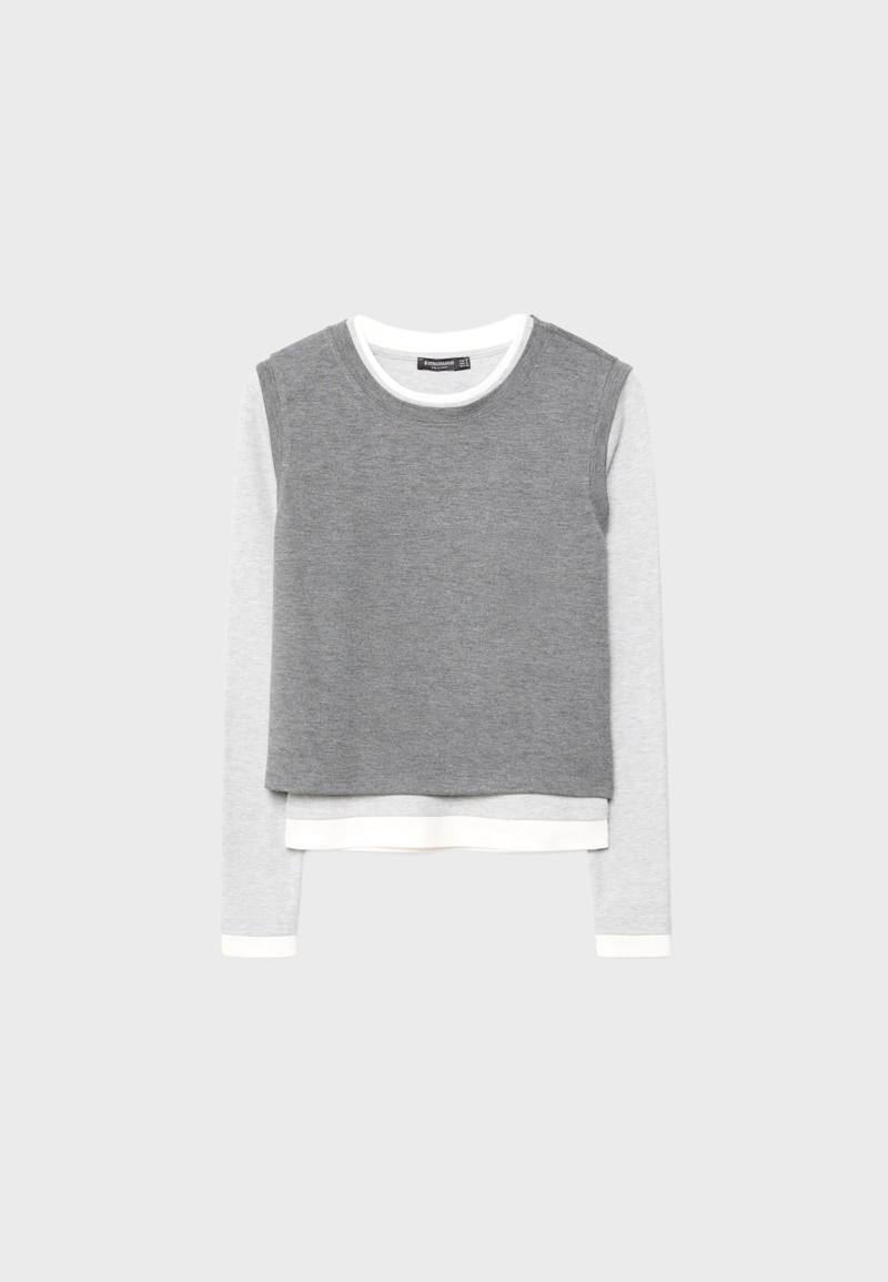 Лонгслив с эффектом многослойности