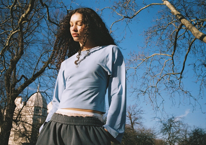 Футболка с рукавами в стиле кимоно