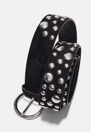Ремень с разноразмерными заклепками- Заказать в России