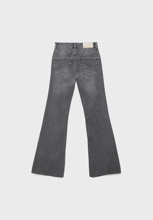 Джинсы клеш с разрезом D74- Заказать в России