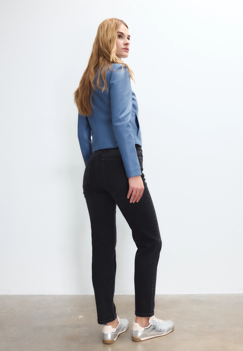 Джинсы D14 зауженные комфортные