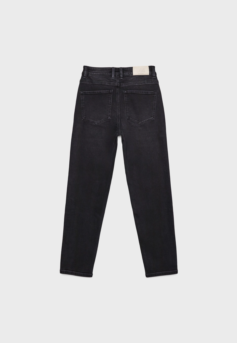 Джинсы D14 зауженные комфортные