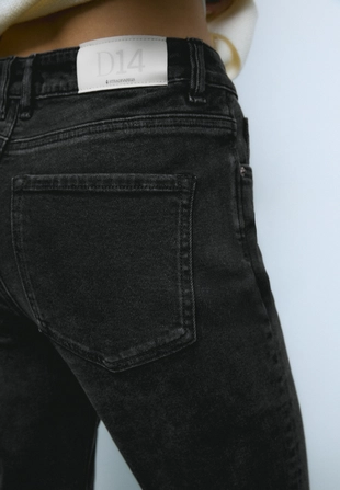 Джинсы D14 зауженные комфортные- Заказать в России