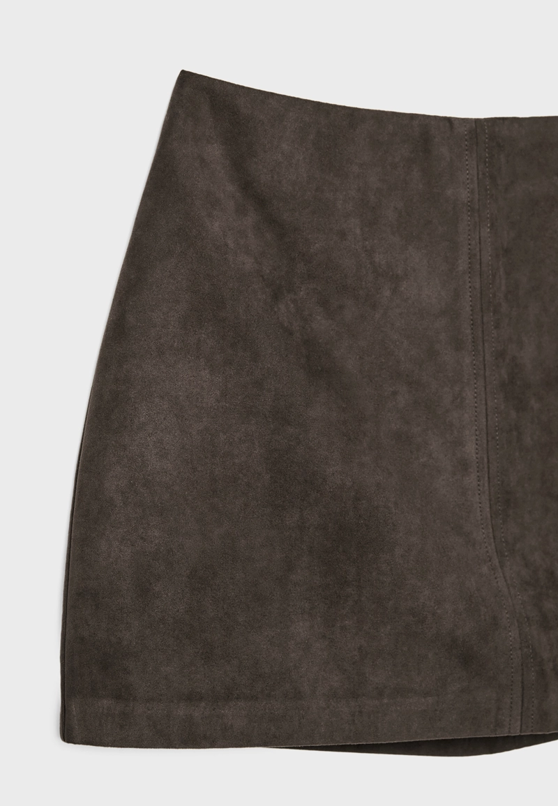 Мини-юбка-шорты из искусственной замши