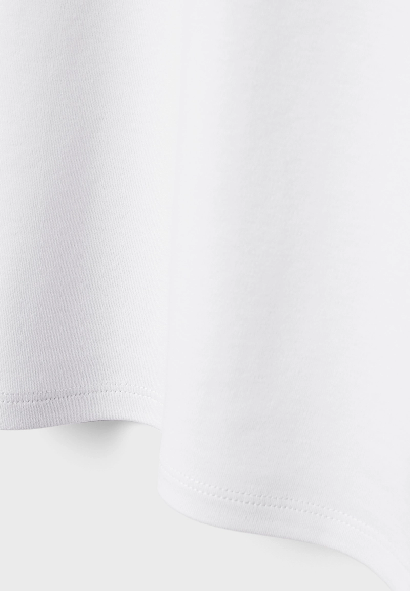 Базовая футболка со спущенным рукавом B06