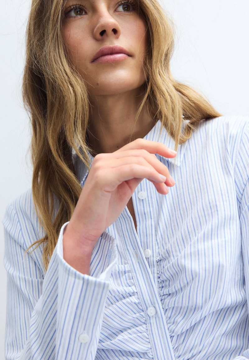 Рубашка из бенгалина со сборками