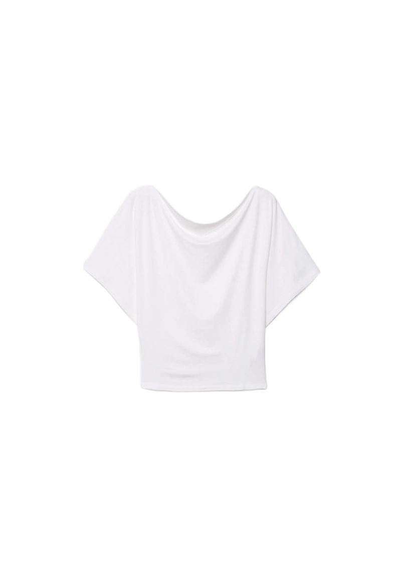 Базовая футболка с рукавами «летучая мышь»