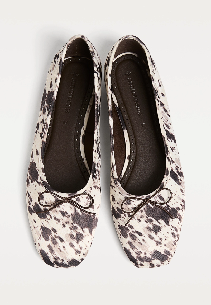 Балетки с анималистическим принтом