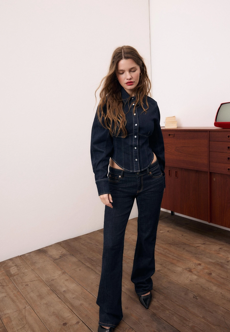 Джинсовая рубашка-корсет