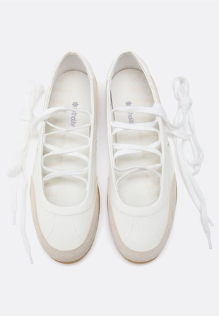 Балетки спортивного типа с завязками- Заказать в России