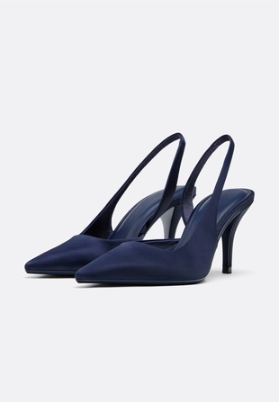 Туфли на каблуке с атласным эффектом- Заказать в России