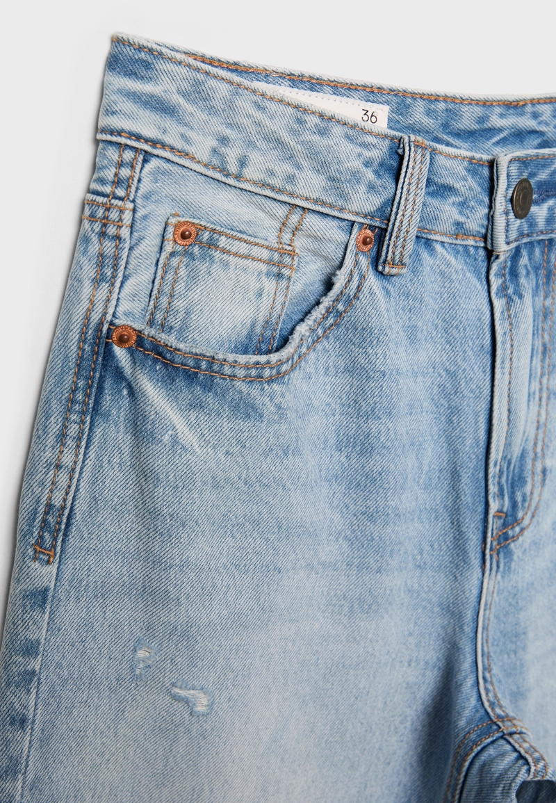 D92 Джинсы прямого кроя