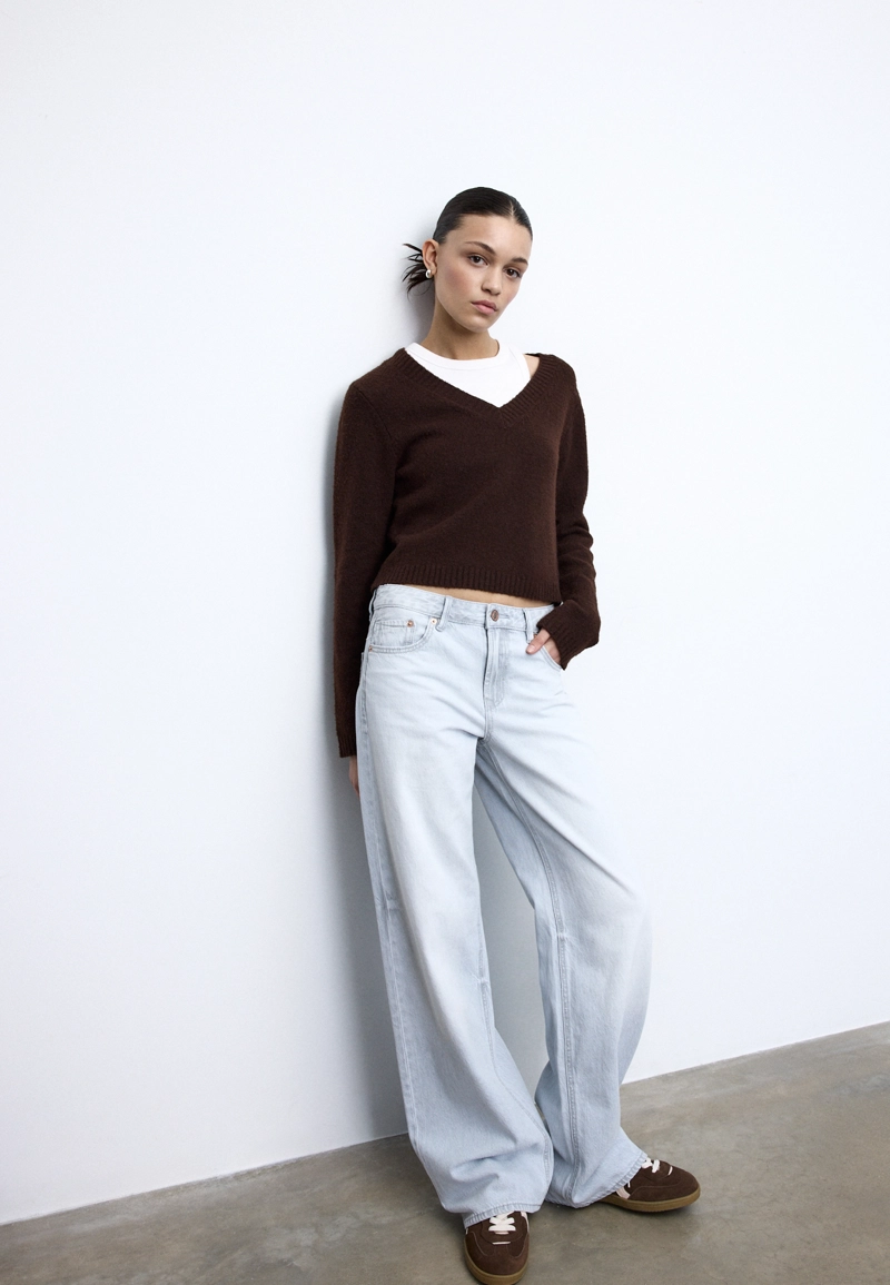 Джинсы D91 с низкой посадкой и широкими штанинами