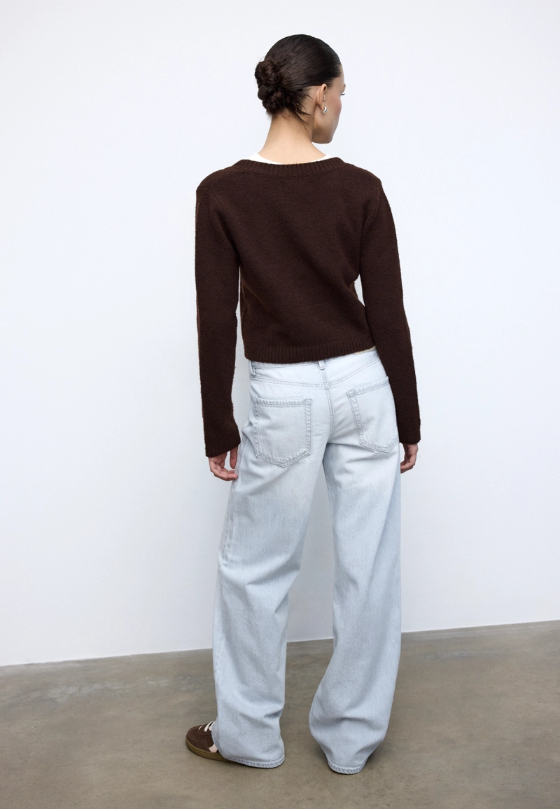 Джинсы D91 с низкой посадкой и широкими штанинами