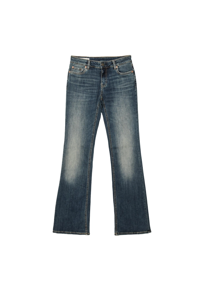 Джинсы D67 зауженные bootcut