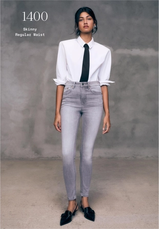 Джинсы скинни D07 с классической посадкой- Заказать в России