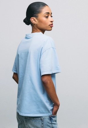 Футболка с графическим принтом и аппликацией, короткие рукава- Заказать в России