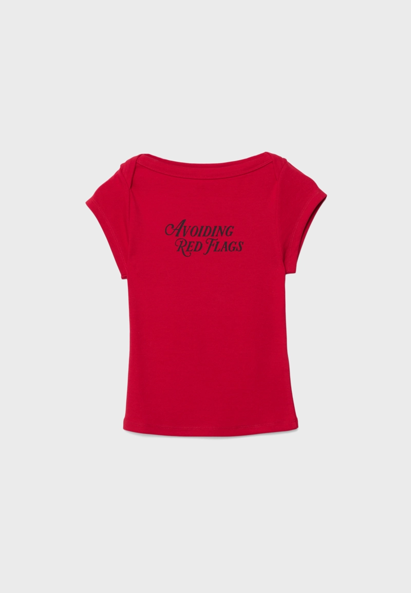 Футболка с вырезом-лодочкой и надписью