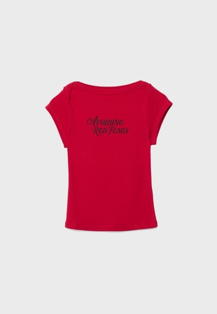 Футболка с вырезом-лодочкой и надписью- Заказать в России