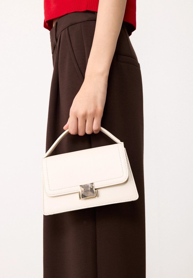 Сумка через плечо с двумя ручками