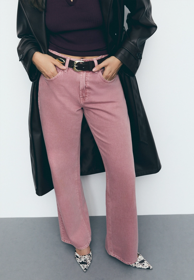 D92 Джинсы прямого широкого кроя