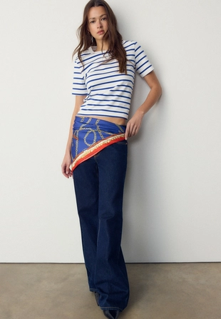 Шелковый платок с цепями- Заказать в России