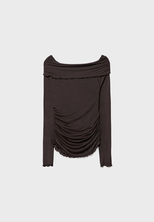 Футболка с рюшами и открытыми плечами- Заказать в России