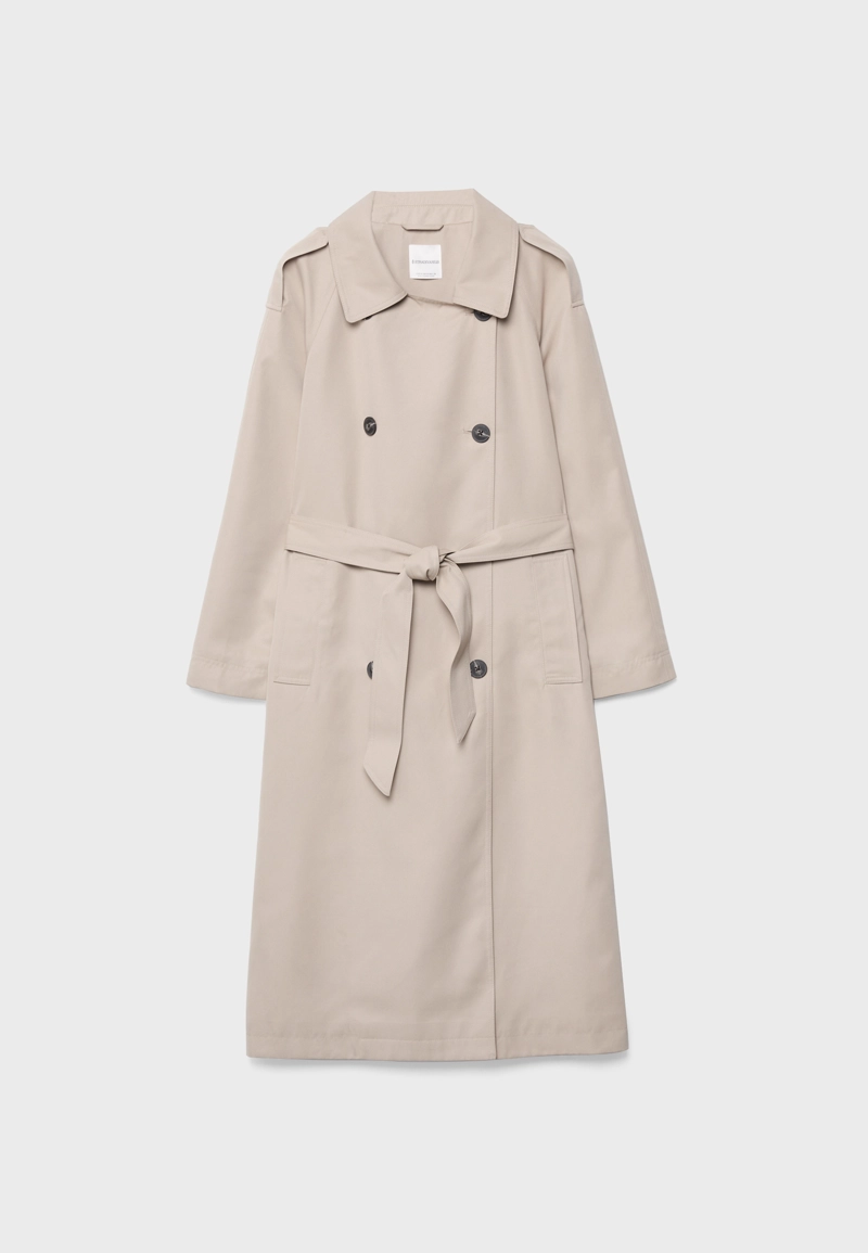 Длинный струящийся тренч