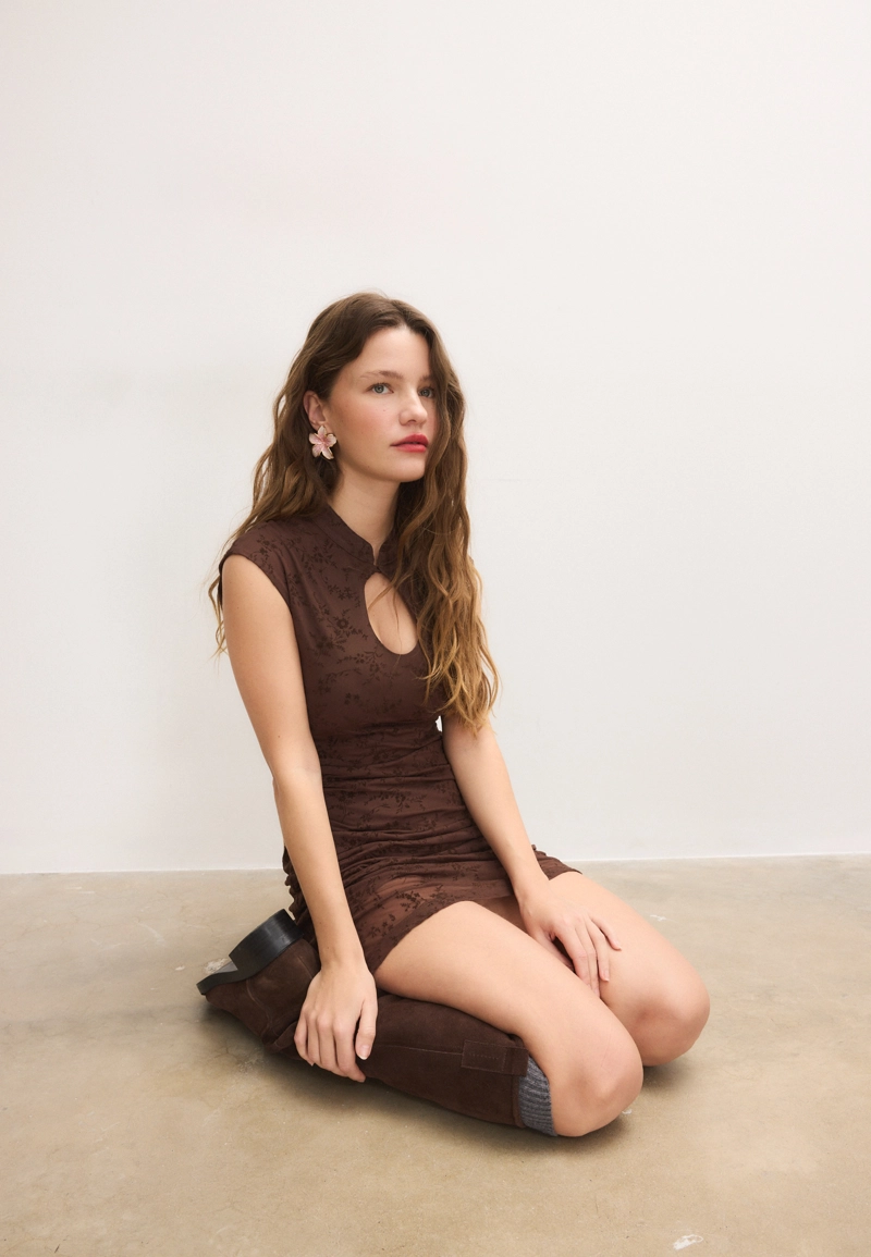 Короткое платье в стиле ципао