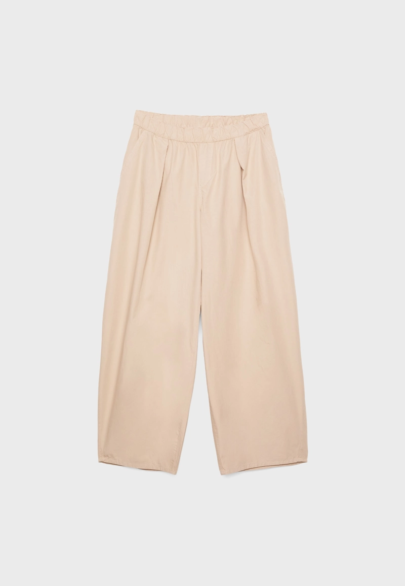 Длинные брюки-бочонки