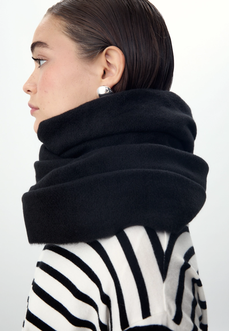 Шарф из ворсистой пряжи