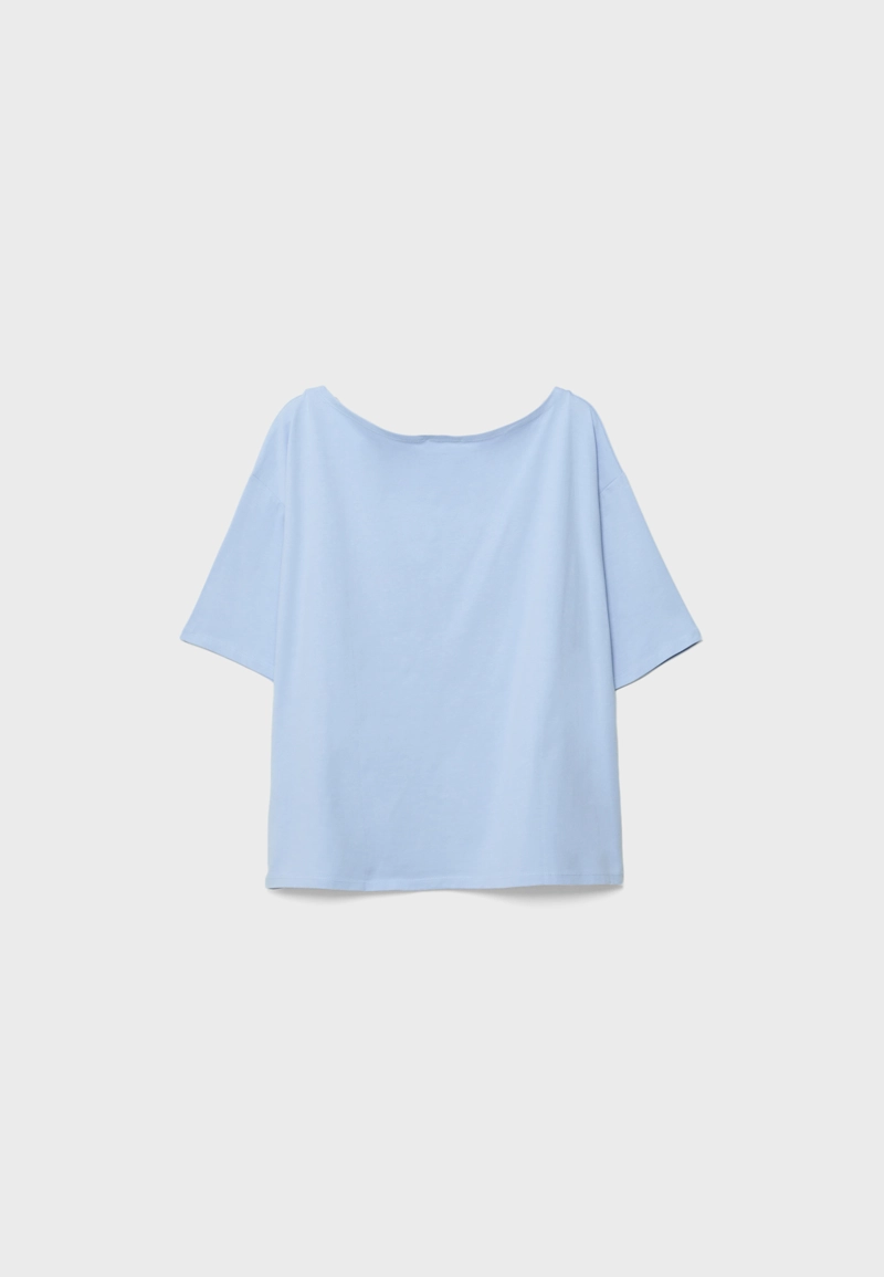 Футболка с вырезом-лодочкой и принтом