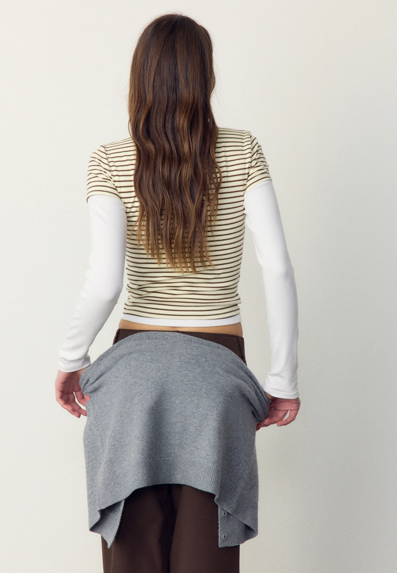 Базовая футболка зауженные в полоску