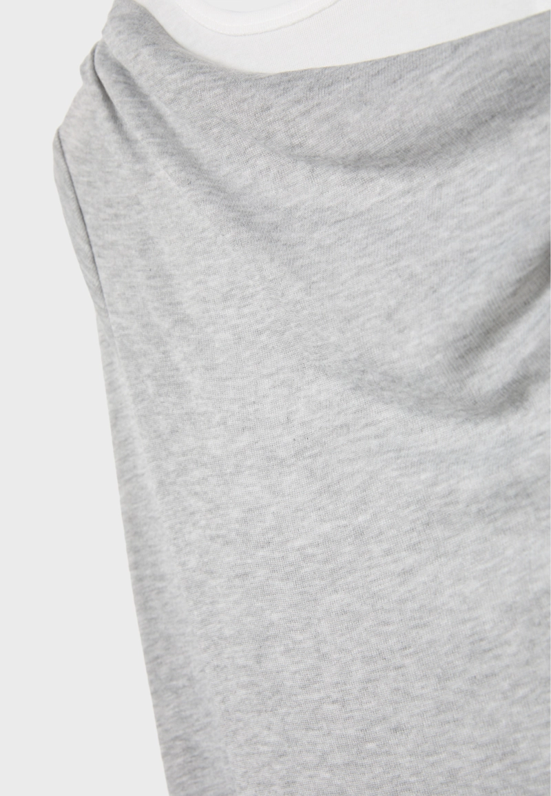 Асимметричная двойная футболка