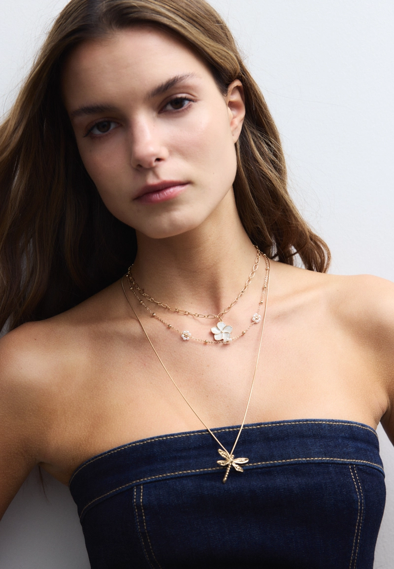 Набор из 3 колье с подвесками в виде цветка и стрекозы