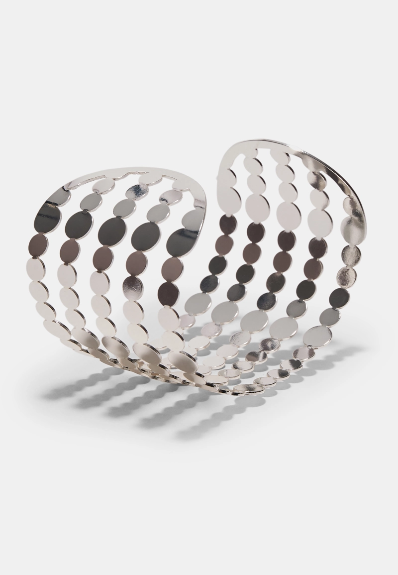 Жесткий браслет