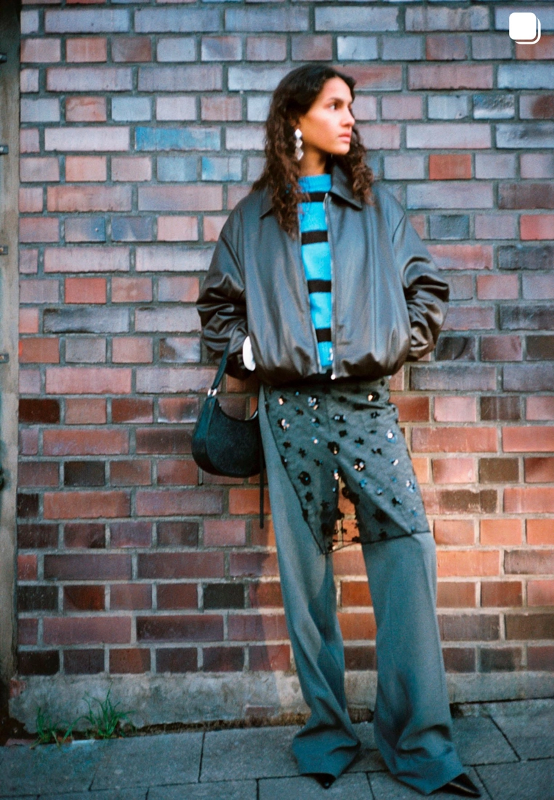 Зауженные прямые брюки