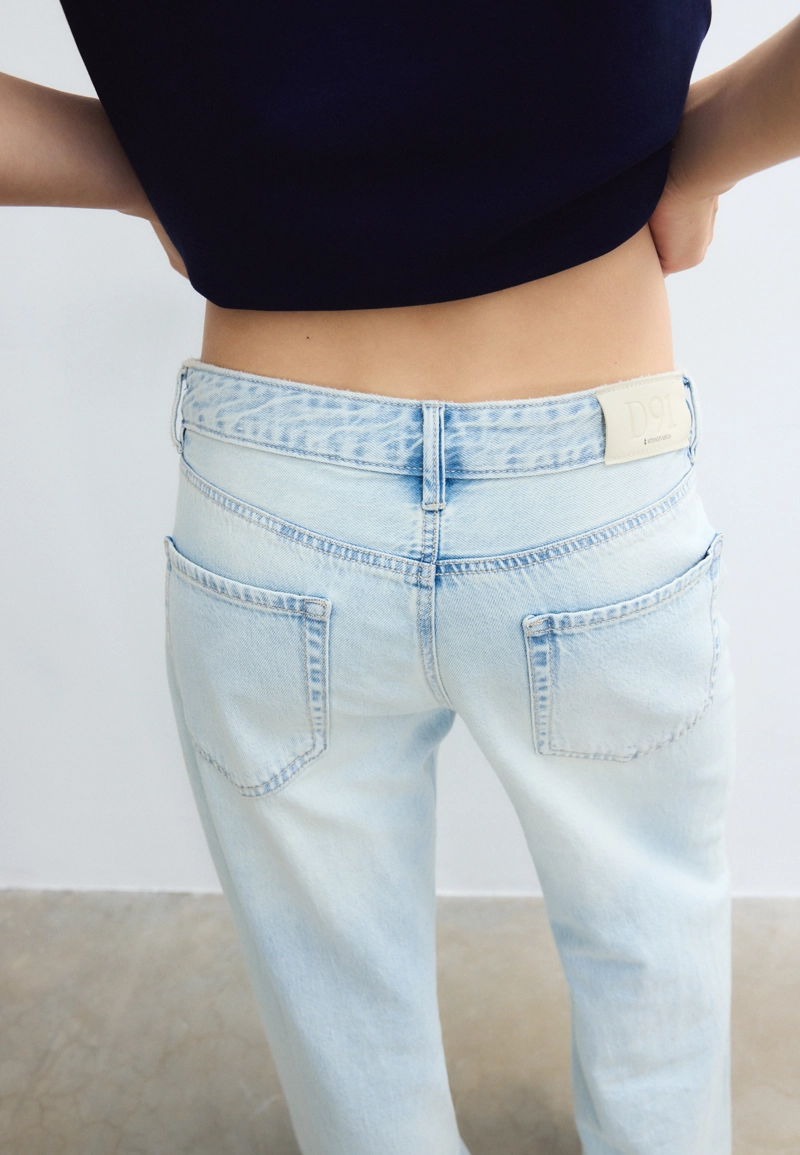 Джинсы D91 с низкой посадкой и широкими штанинами