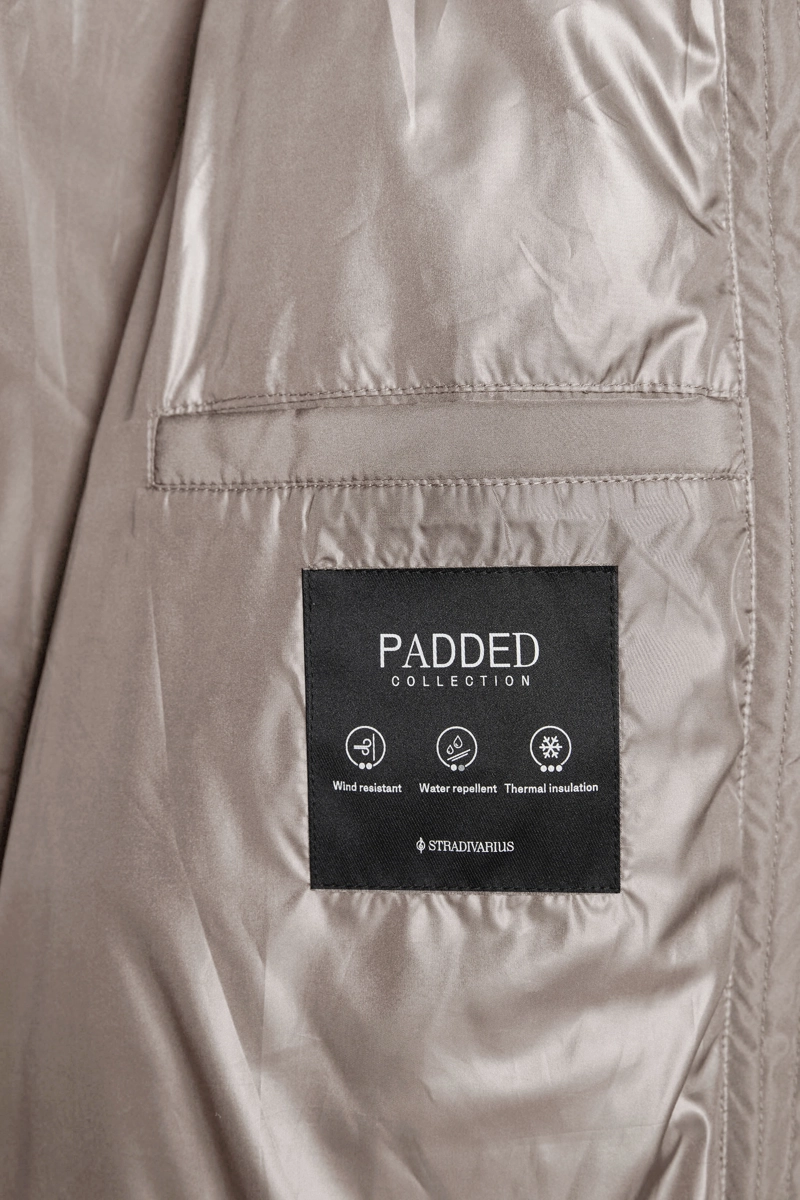 Базовая стеганая куртка с капюшоном