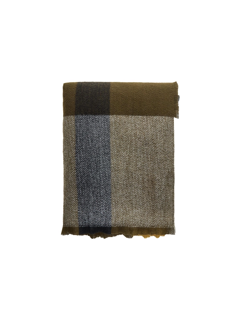 Клетчатый шарф